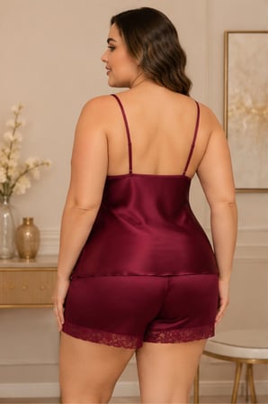 Loule Kadın Büyük Beden Bordo Saten Transparan Dantel Detaylı Şortlu 2'li Pijama Takımı