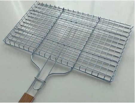 Mobilreyon Izgara 26X43 Cm, Ağaç Saplı Tel Izgara, Kamp Mangal, Et - Balık - Tavuk Kanat