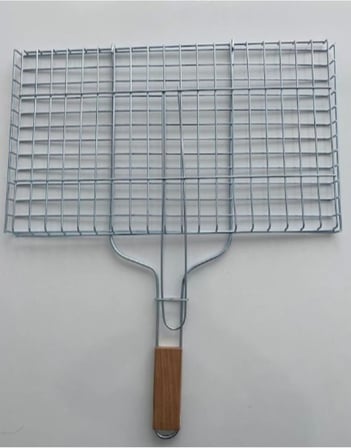 Mobilreyon Izgara 26X43 Cm, Ağaç Saplı Tel Izgara, Kamp Mangal, Et - Balık - Tavuk Kanat