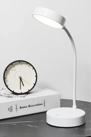 Şarjlı Dokunmatik Akrobat Masa Lambası – 12 LED'li Katlanabilir Kitap Okuma ve Çalışma Işığı, Beyaz Işık, Işıldak Modlu Taşınabilir Masa Üstü Lamba-Kitap Okuma Işığı