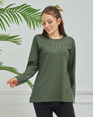 Kadın İşlemeli Anne Günlük Orta Yaş Penye Bluz