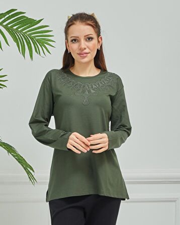 Kadın İşlemeli Anne Günlük Orta Yaş Penye Bluz