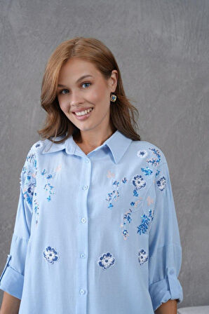 Kadın Uzun Nakış İşlemeli Keten Oversize Düğmeli Gömlek