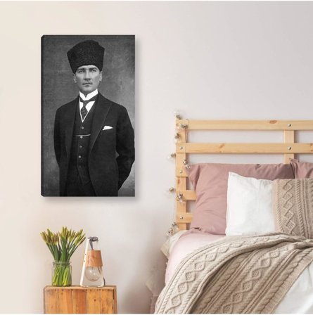 Lona Sanat Siyah Ve Beyaz Atatürk Portresi Kanvas Tablo Dekoratif Canvas Tablo;Mavi, Yeşil 50 X 70