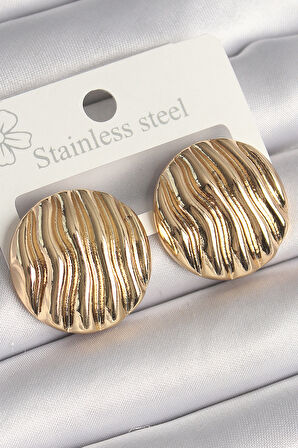 Pirinç Gold Renk İşlemeli Daire Plaka Model Kadın Küpe - TJ-BKP10256