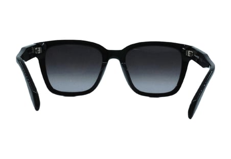 GO-GUCCI-1540S-002-2024*