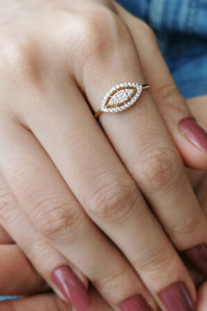 14 Ayar Baget Taşlı Göz Tasarım Altın Yüzük