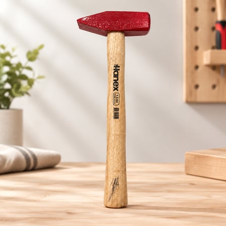 - HNX-2722 Çekiç 1500 Gr