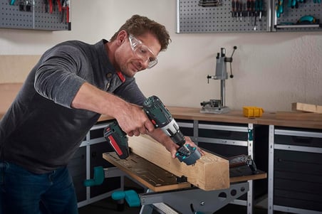 wolfcraft accumobil Mobil Matkap Yardımı 4685000 / Pratik delme soketleri ve konumlandırma çizgileri ile dik açılı ve hassas delme için kullanışlı delme aksesuarı
