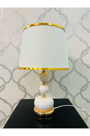 Beyaz-gold Dekorlu Metal Abajur 48 X 30 Cm