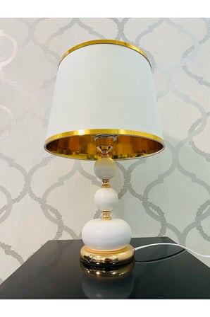 Beyaz-gold Dekorlu Metal Abajur 48 X 30 Cm