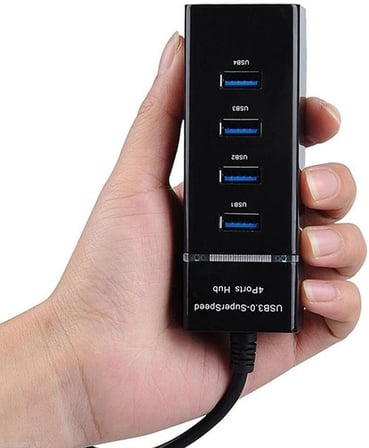 6043 4 Port Usb 3.0 Çoğaltıcı Çoklayıcı Hub Adaptör Switch Hız: Usb3.0-5Gbit/Sn 4 Adet Usb3.0 Kablo Uzunluğu: 30 cm 4 Farklı Cihazı Usb3.0 Hızında Tek Noktadan Aynı Anda Bağlayın
