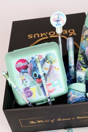 Stitch Lisanslı Kırtasiye Seti, Matara, Beslenme Kutusu, Kalem, Silgi ve Kalemtraş
