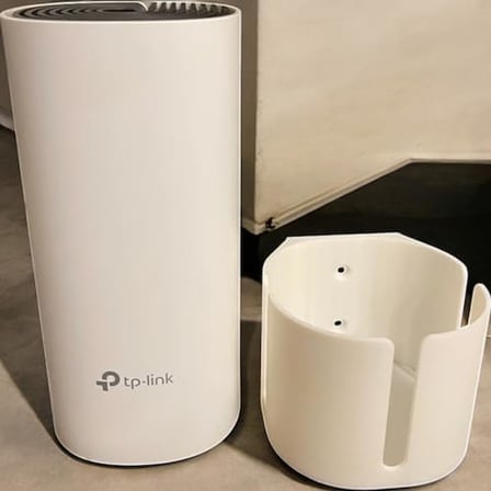 Deco M4 ve E4 Uyumlu Duvar Askı Standı - Beyaz Mesh WiFi Montaj Aparatı