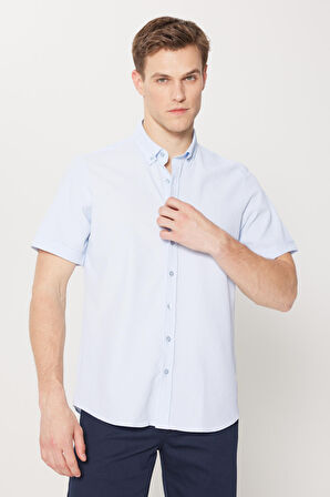 Erkek Mavi Slim Fit Dar Kesim Düğmeli Yaka Gofre Desenli Gömlek