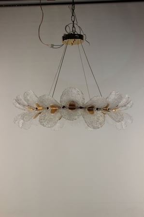 Şık Altın Kaplama Midye Formu 3 Renk Ledli Modern Kristal Görünümlü Sarkıt Avize