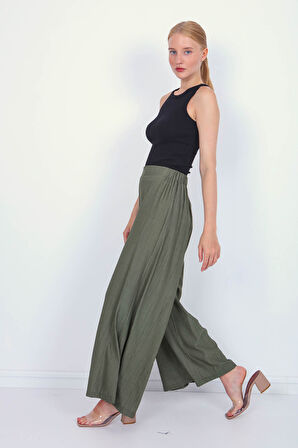 Arkası Lastikli Bol Paça Pantolon