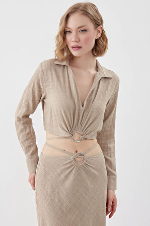 Beli Halka Detaylı V Yaka Lastikli Crop Bluz