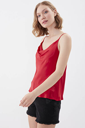 İp Askılı Degaje Yaka Saten Bluz