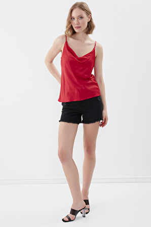 İp Askılı Degaje Yaka Saten Bluz