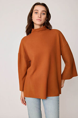 Düşük Kol Yakalı Yanlar Yırtmaçlı Örme Oversize Bluz