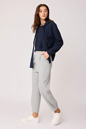 Beli Lastikli Paçası Düğmeli Triko Pantolon