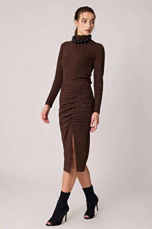 Büzgülü Midi Boy Yırtmaçlı Etek