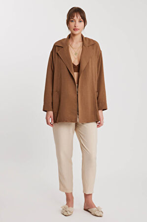 Büyük Yakalı Cepli Salaş Ceket