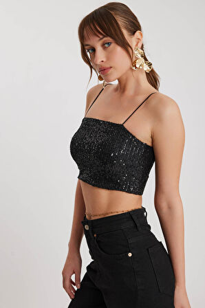 İp Askılı Pullu Crop Bluz