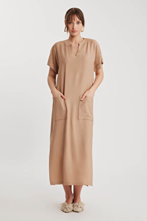 Yanları Yırtmaçlı Çift Cep Elbise