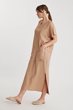 Yanları Yırtmaçlı Çift Cep Elbise