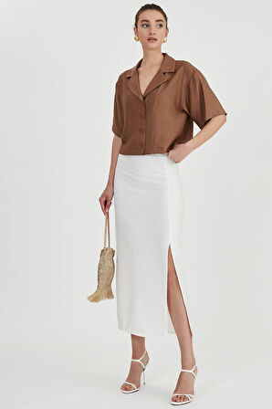 Önden Yırtmaçlı Midi Boy Etek