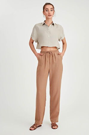 Beli Bağcıklı Cepli Rahat Pantolon