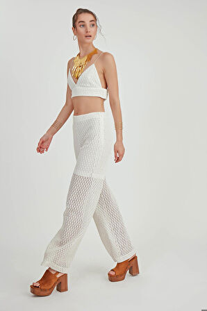 Yanı Fermuarlı Astarlı Dantel İşlemeli Pantolon