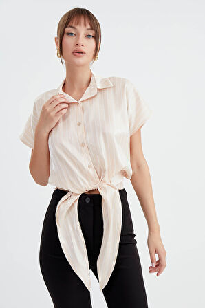 Çizgili Parlak Saten Önü Bağlamalı Gömlek