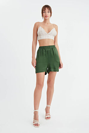 Beli Lastikli Parlak Saten Şort