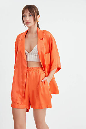 Beli Lastikli Parlak Saten Şort