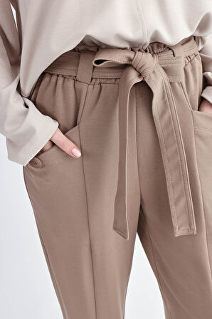 Beli Kuşaklı Modal Kumaş Salaş Pantolon