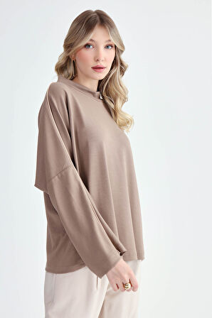 Yuvarlak Yaka Kenarı Şeritli Oversize Bluz
