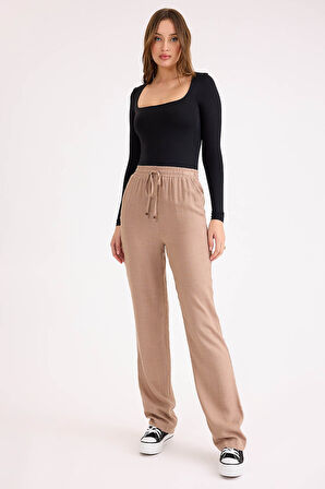 Beli Bağcıklı Viskon Keten Pantolon