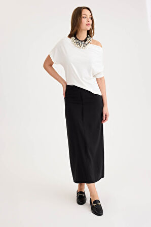 Önü Dikişli Midi Boy Etek