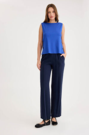 Beli Lastikli Önü Dikiş Detaylı Pantolon