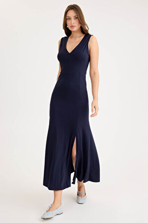 V Yaka Sıfır Kol Modal Uzun Elbise