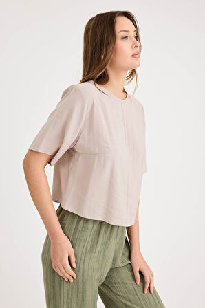 Yuvarlak Yaka Kısa Kol Crop Bluz