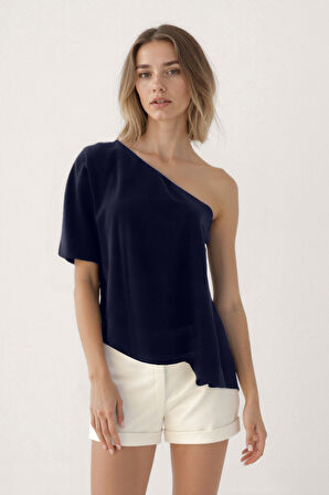 Tek Omuz Kayık Yaka Bluz