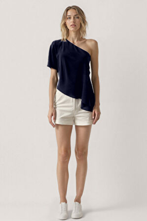 Tek Omuz Kayık Yaka Bluz