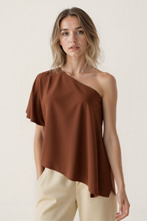 Tek Omuz Kayık Yaka Bluz