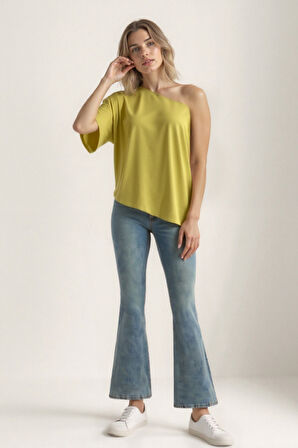 Tek Omuz Kayık Yaka Bluz