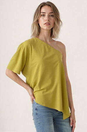 Tek Omuz Kayık Yaka Bluz