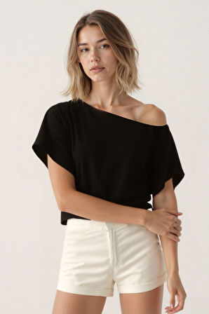 Kayık Yaka Salaş Bluz